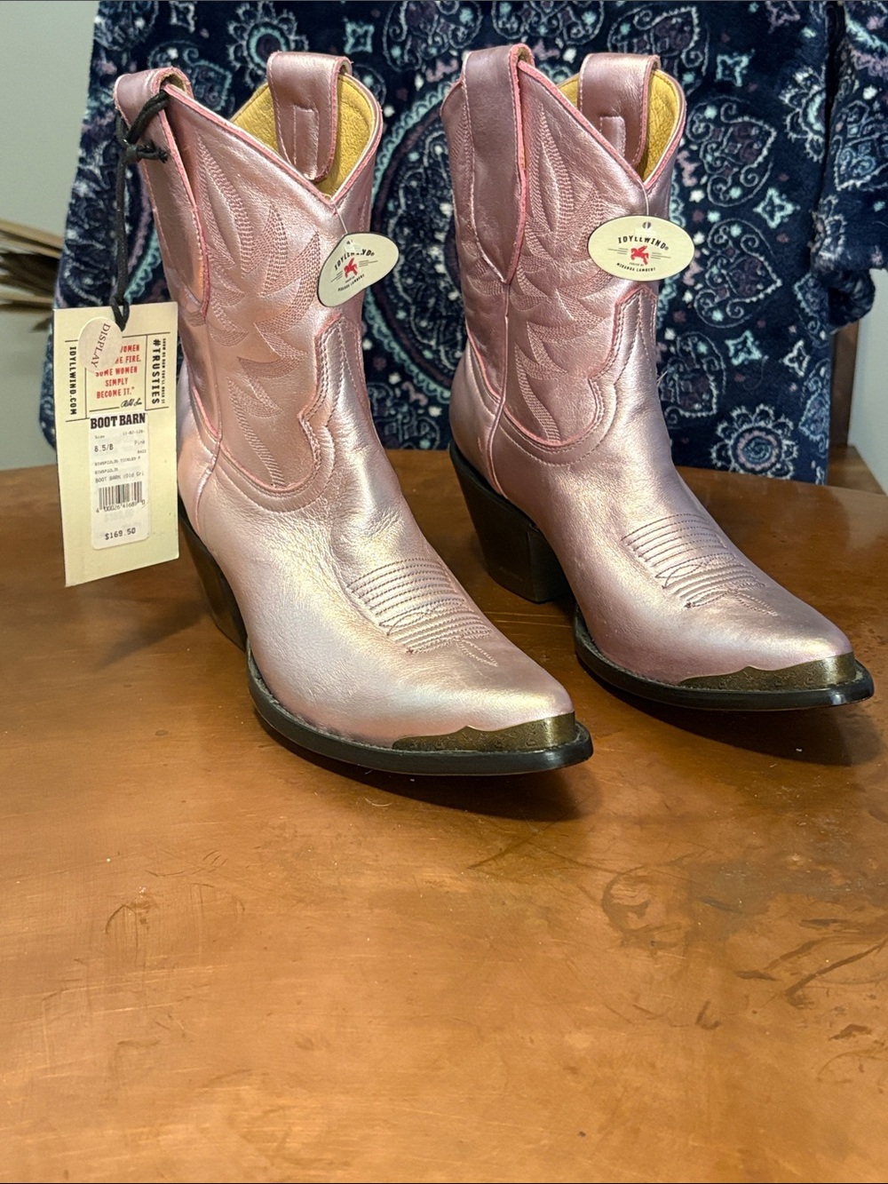 Idyllwind Shimmering Pink Western Ankle Booties